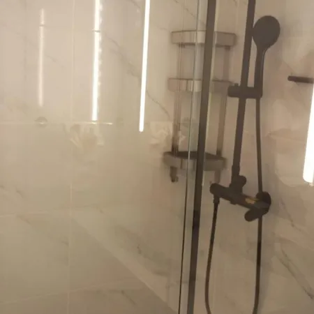 Apartment 9d Camoes - Casas & Papeis *